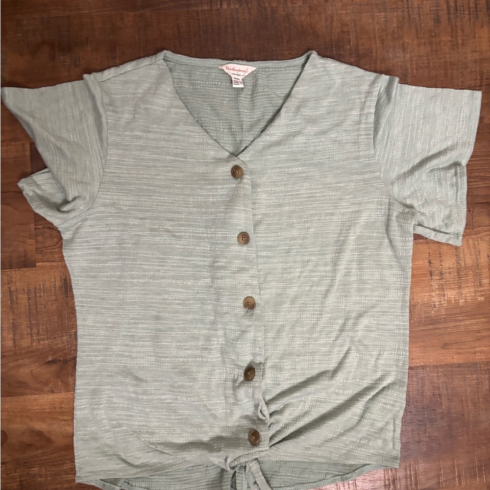 Weatherproof Vintage Women's Green Button-Down tie front Top size small